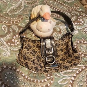 💜5/$25💜Classic Guess Purse